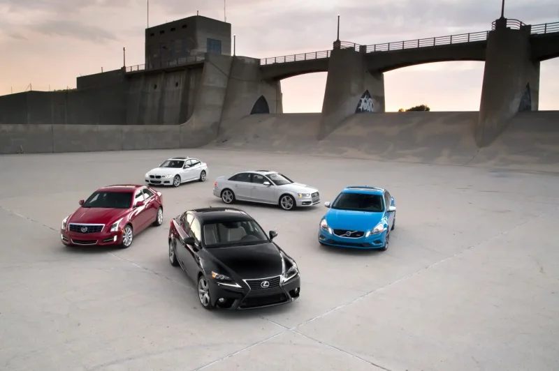 БМВ Мерседес Ауди Тойота