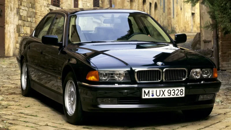 БМВ 750 е38