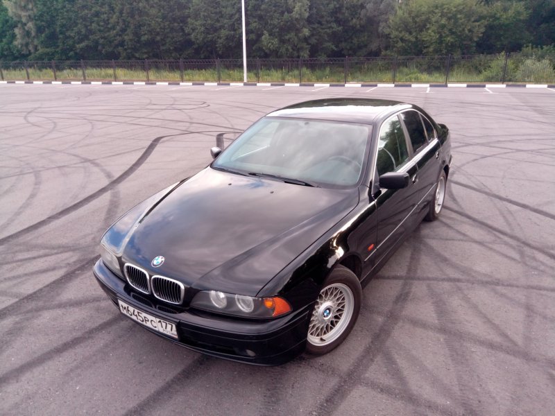 BMW 520i e39