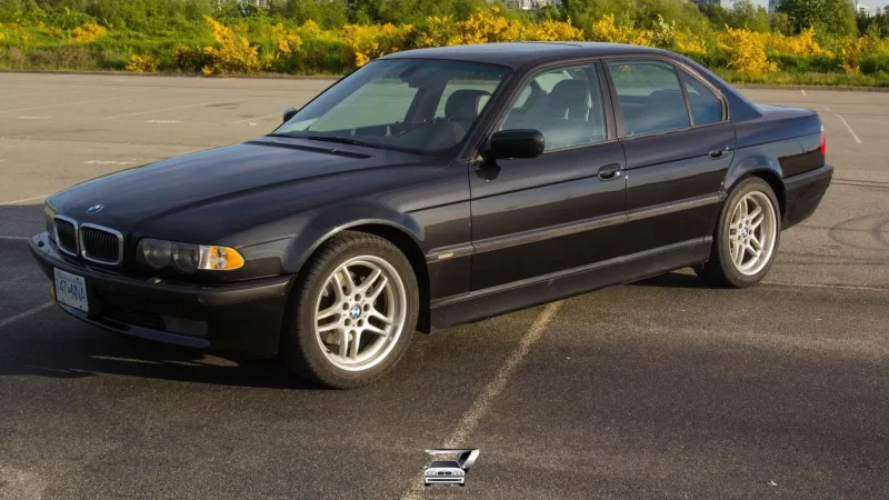 BMW e38 750il