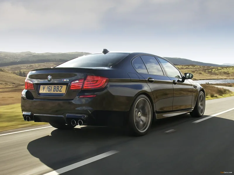 BMW m5 2011