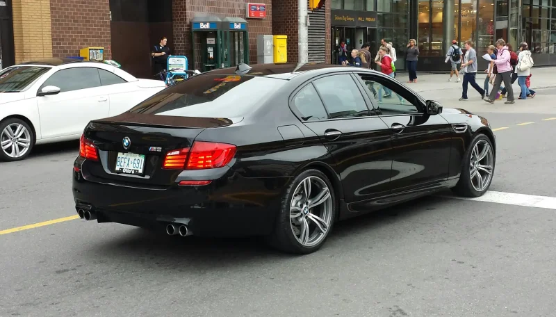 BMW m5 f10 Black