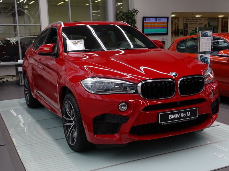 BMW x6 2022 красный