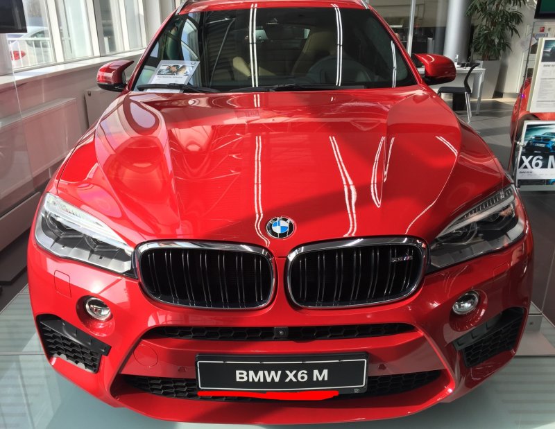 BMW x1 паркетник