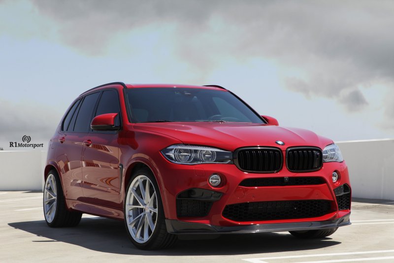 BMW x5m Competition Red