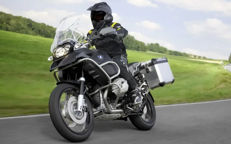 Мотоцикл БМВ r1200gs