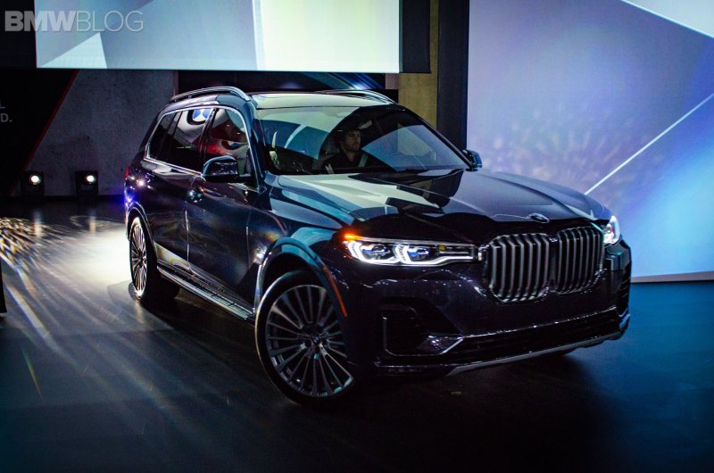 BMW x7 550i