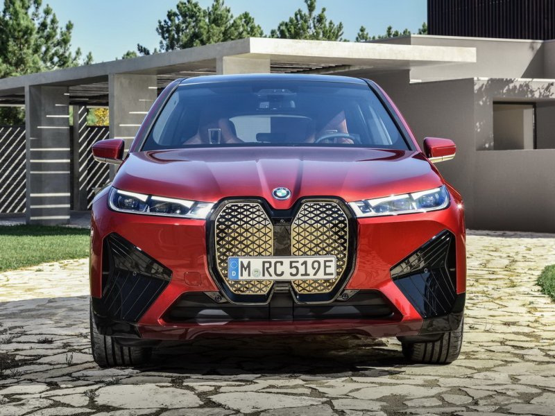 Новый BMW IX 2022