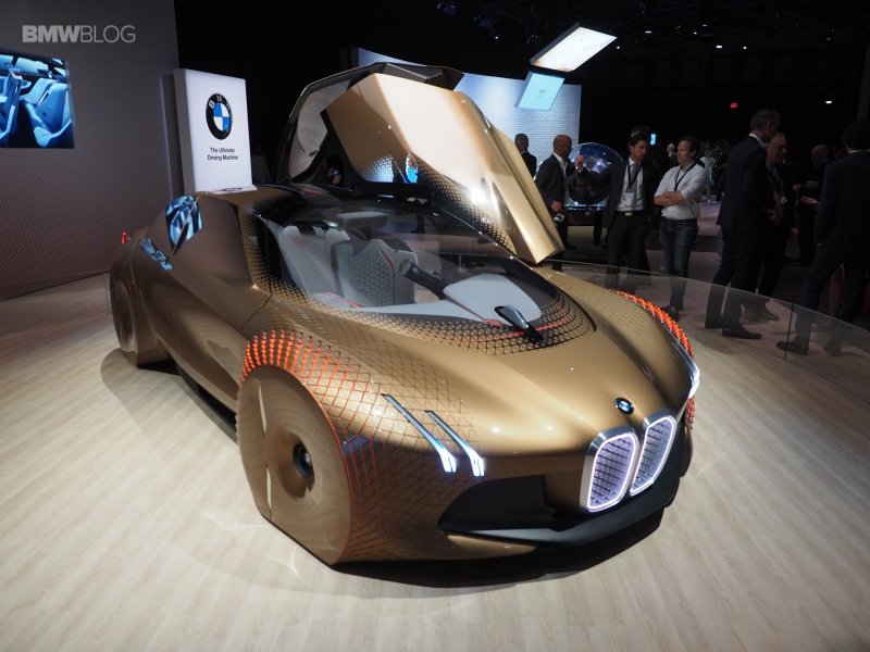 Спортивная БМВ i8