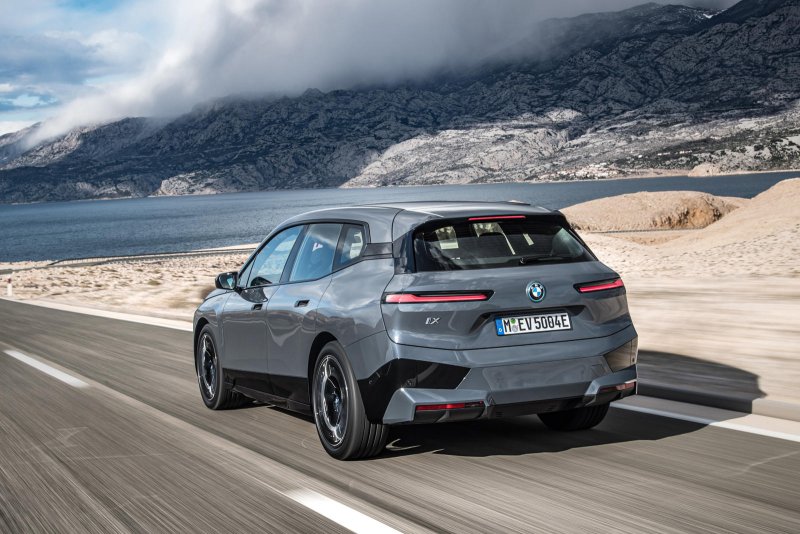 BMW IX xdrive50i