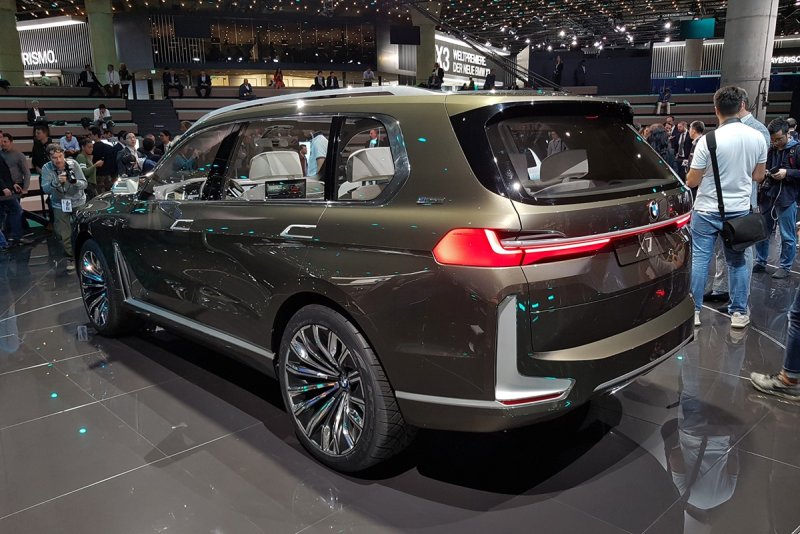 BMW x7 2017