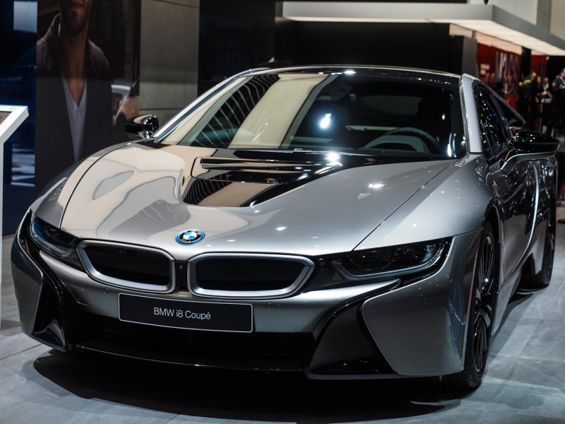 BMW i8 2023