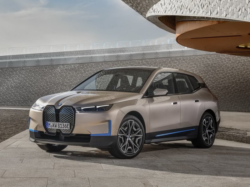 BMW IX 2021 электрокроссовер