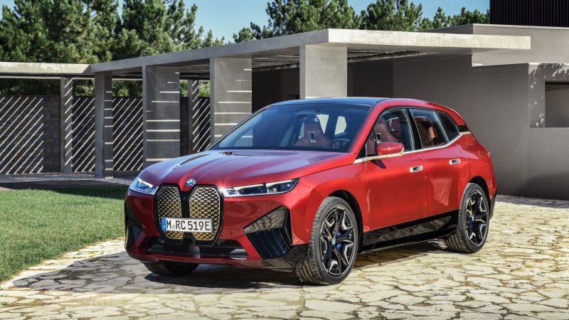 BMW IX 2021 электрокроссовер