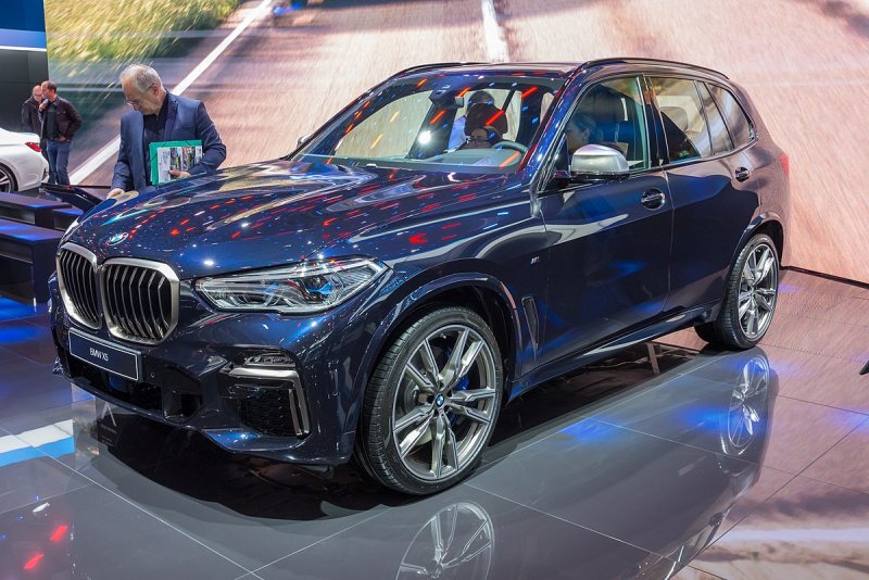 BMW x5 g05 синий