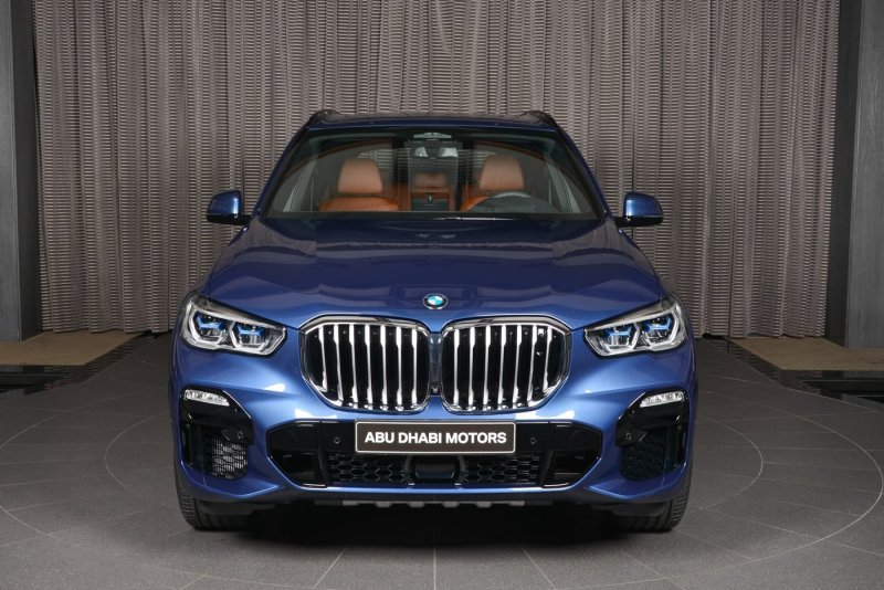 BMW x7 синий