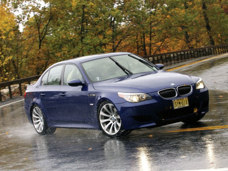 BMW м5 e60