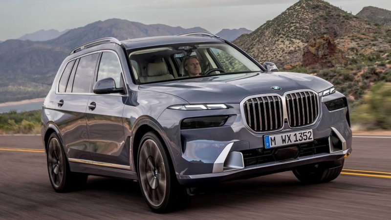 BMW x7 2022 салон