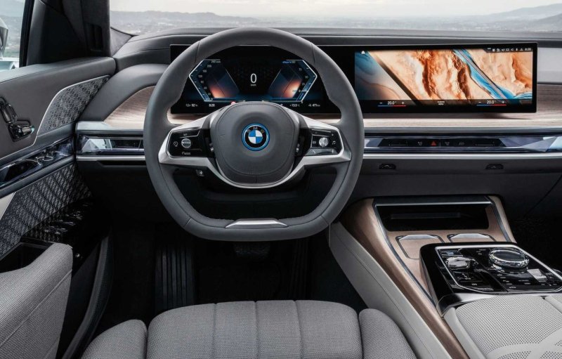 BMW x7 2023