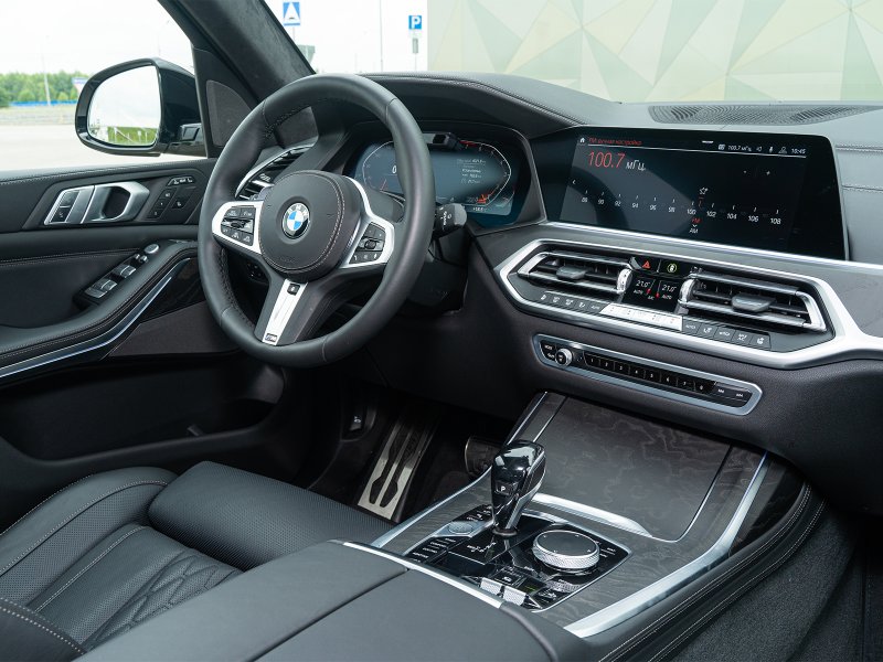 BMW x7 2019 салон