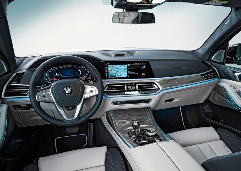 BMW x7 Interior