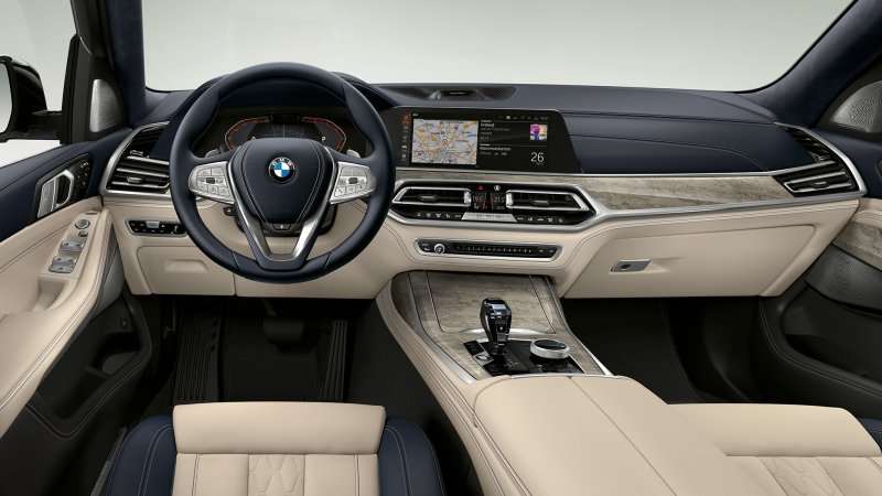 BMW x7 Interior