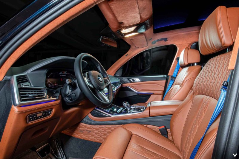 BMW x7 Interior
