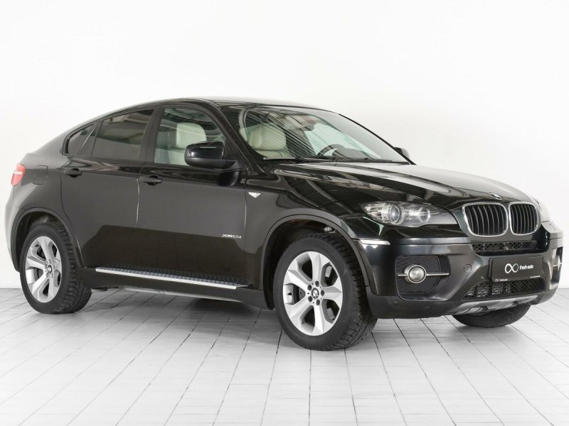BMW x6 серый