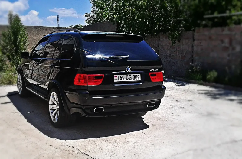 BMW x5 e53 Black