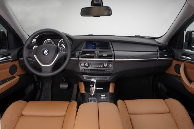 BMW e71 салон