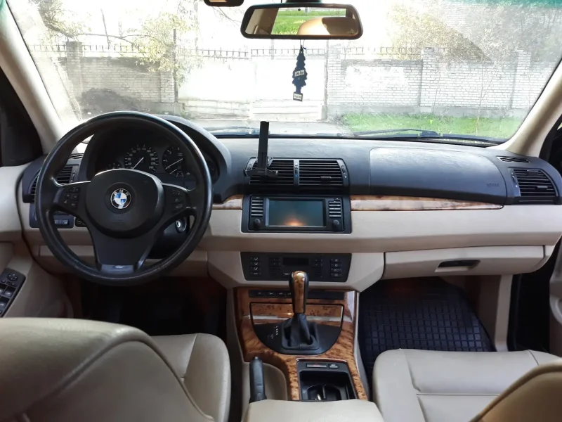 BMW e53 салон