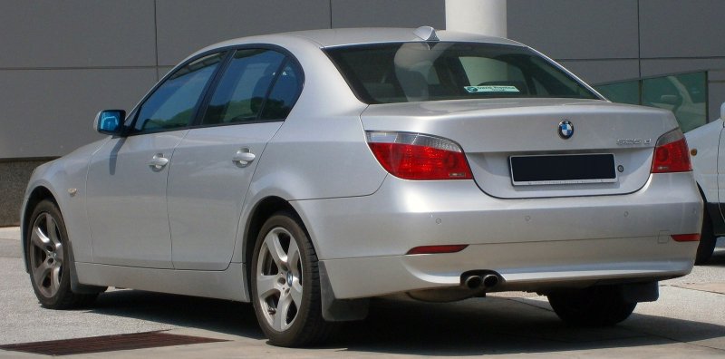BMW e60 2004