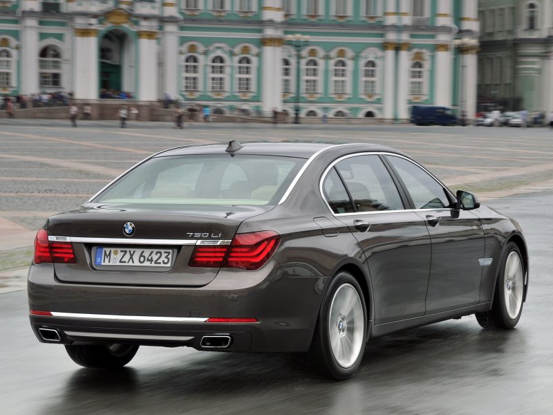 BMW 750li f02