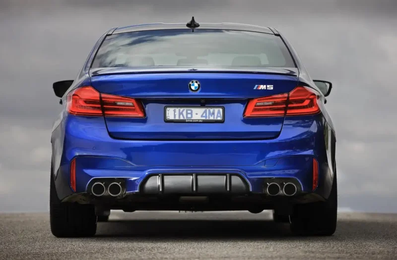 BMW m5 f10 2018