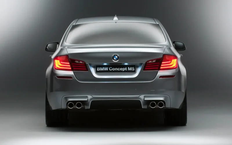 BMW m5 2011