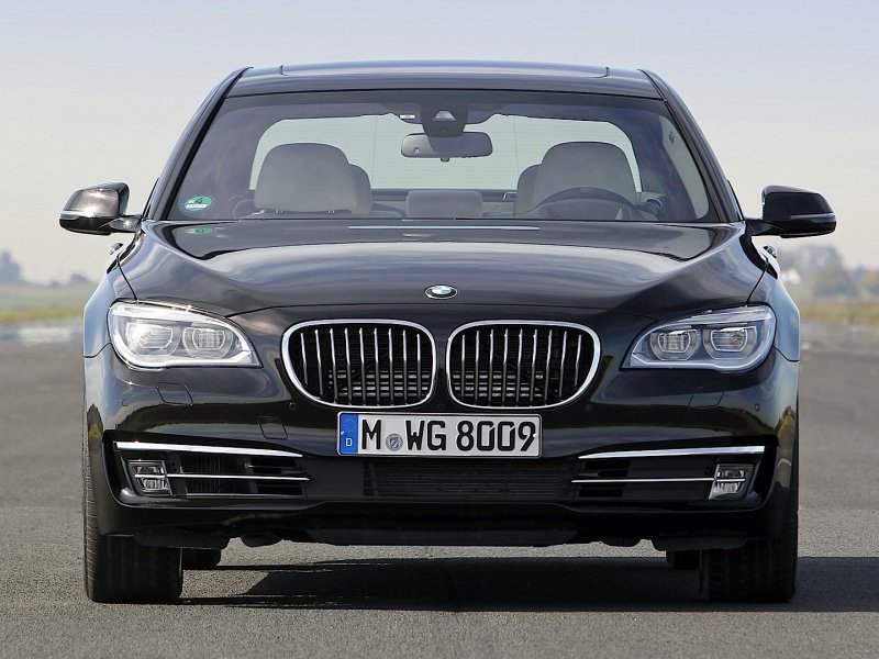 БМВ 760 li 2012
