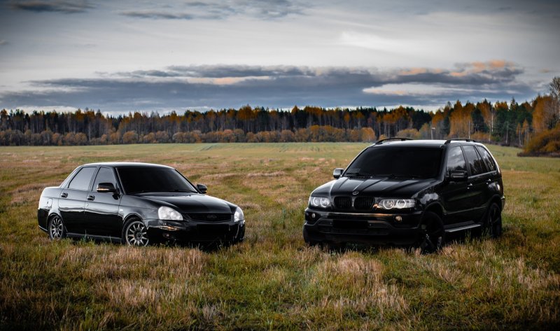 BMW vs Lexus 2016