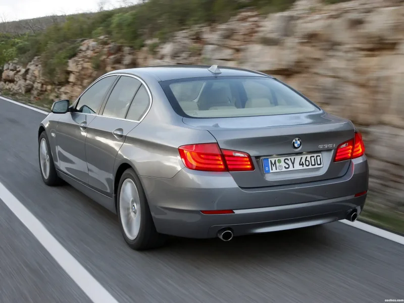 BMW 5 седан