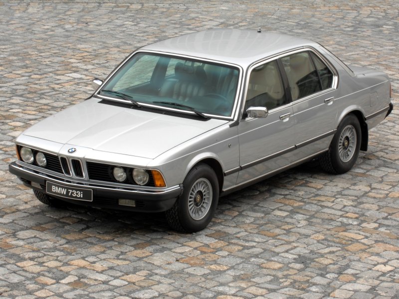 BMW 7 e23