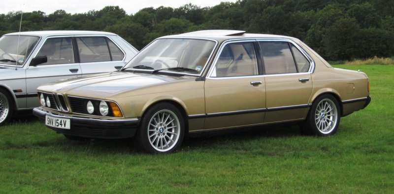 BMW 7 e23