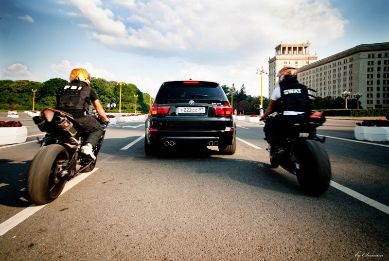 БМВ мотоцикл 1000rr гонка