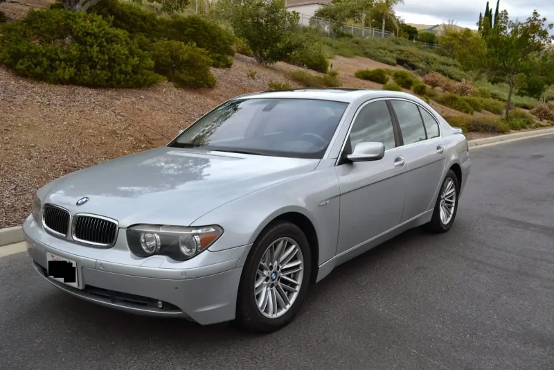 BMW 7 2004