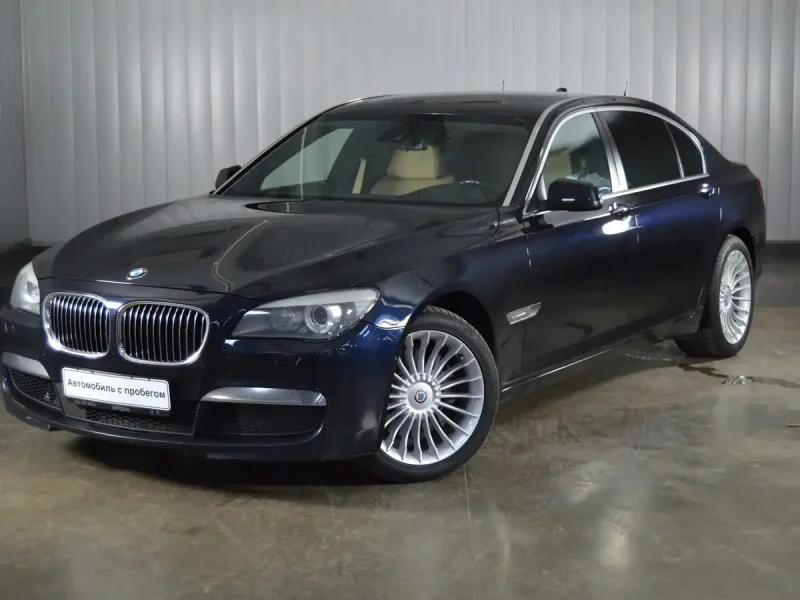 BMW 740 li 2012