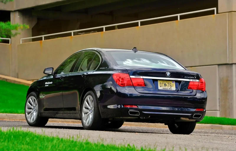 BMW 7 2009 4.4