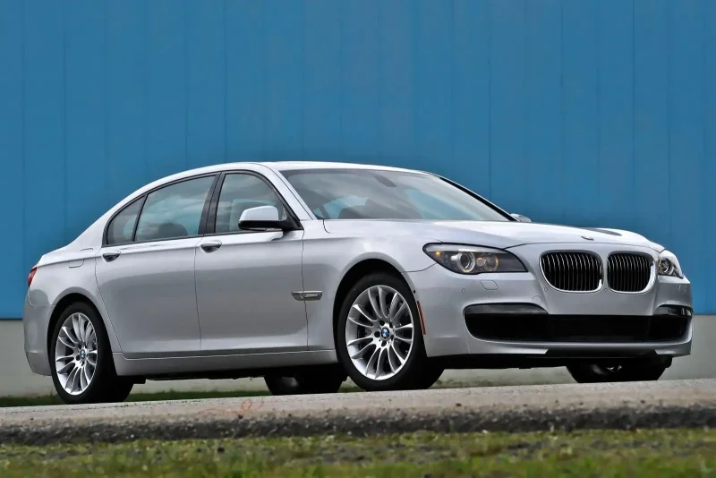 BMW 7 2012