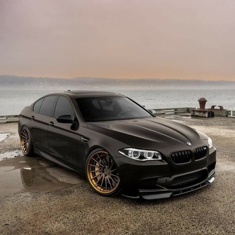 BMW m5 2011