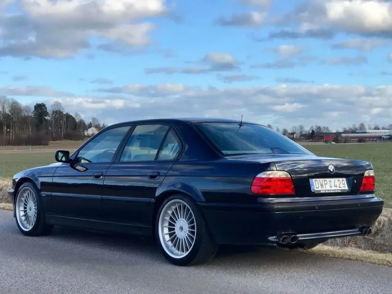 BMW 7 e38 Alpina