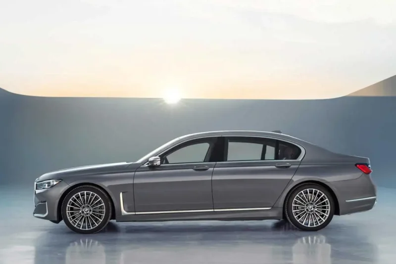 BMW 7 2022 g70