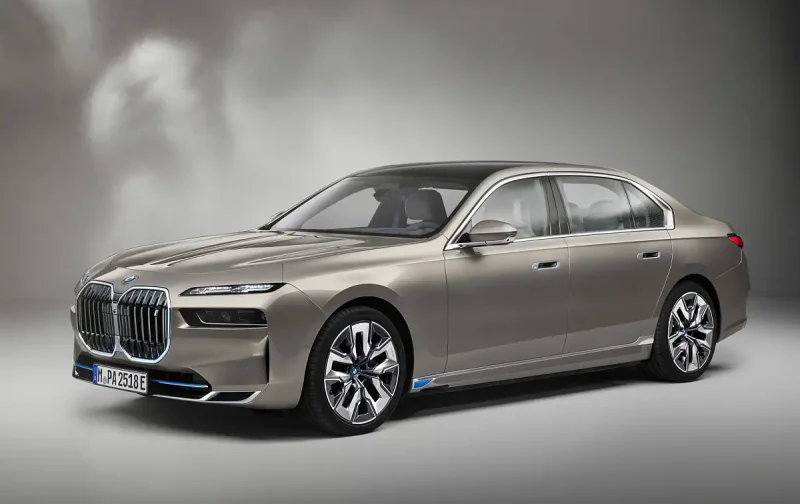 BMW 7 2022 g70