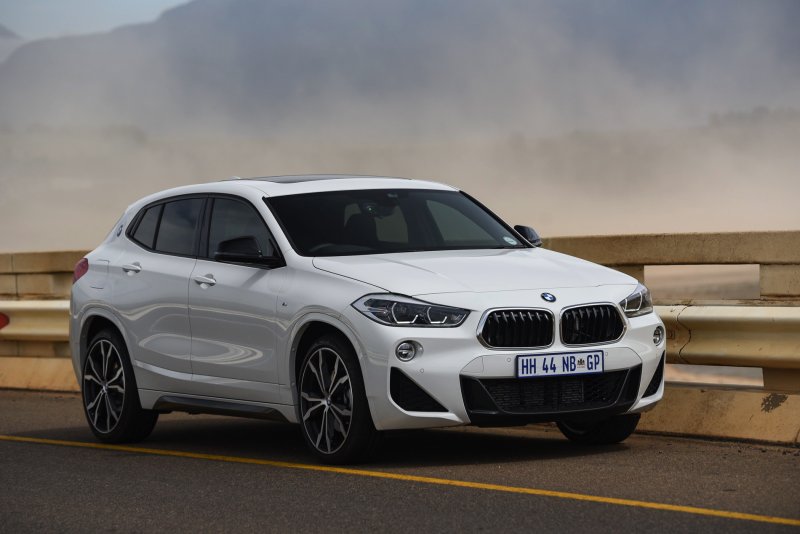 BMW x2 белая
